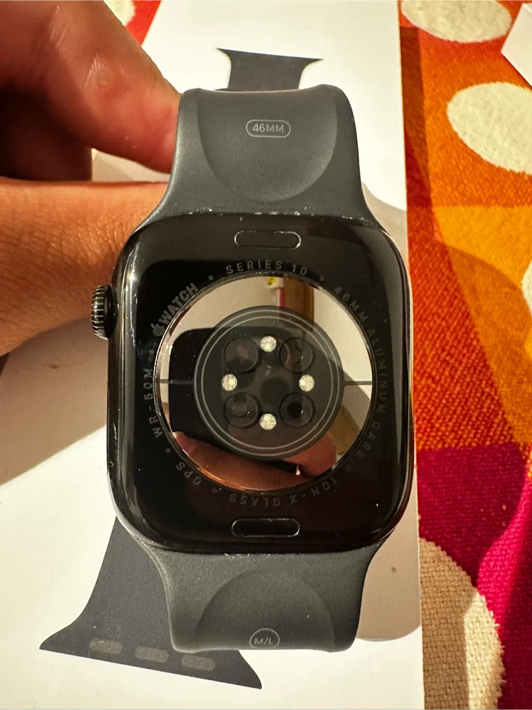 Apple Watch Series 10 46mm Black - Like New! image indicator(4)