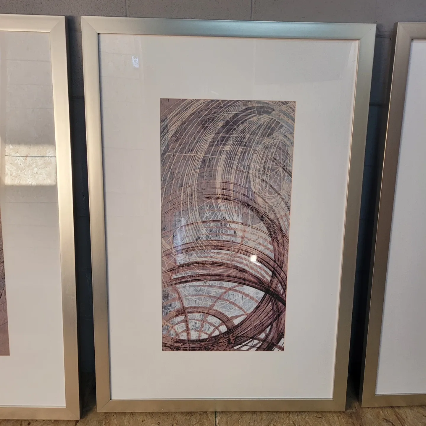 Pictures - Set Of 3 image indicator(2)