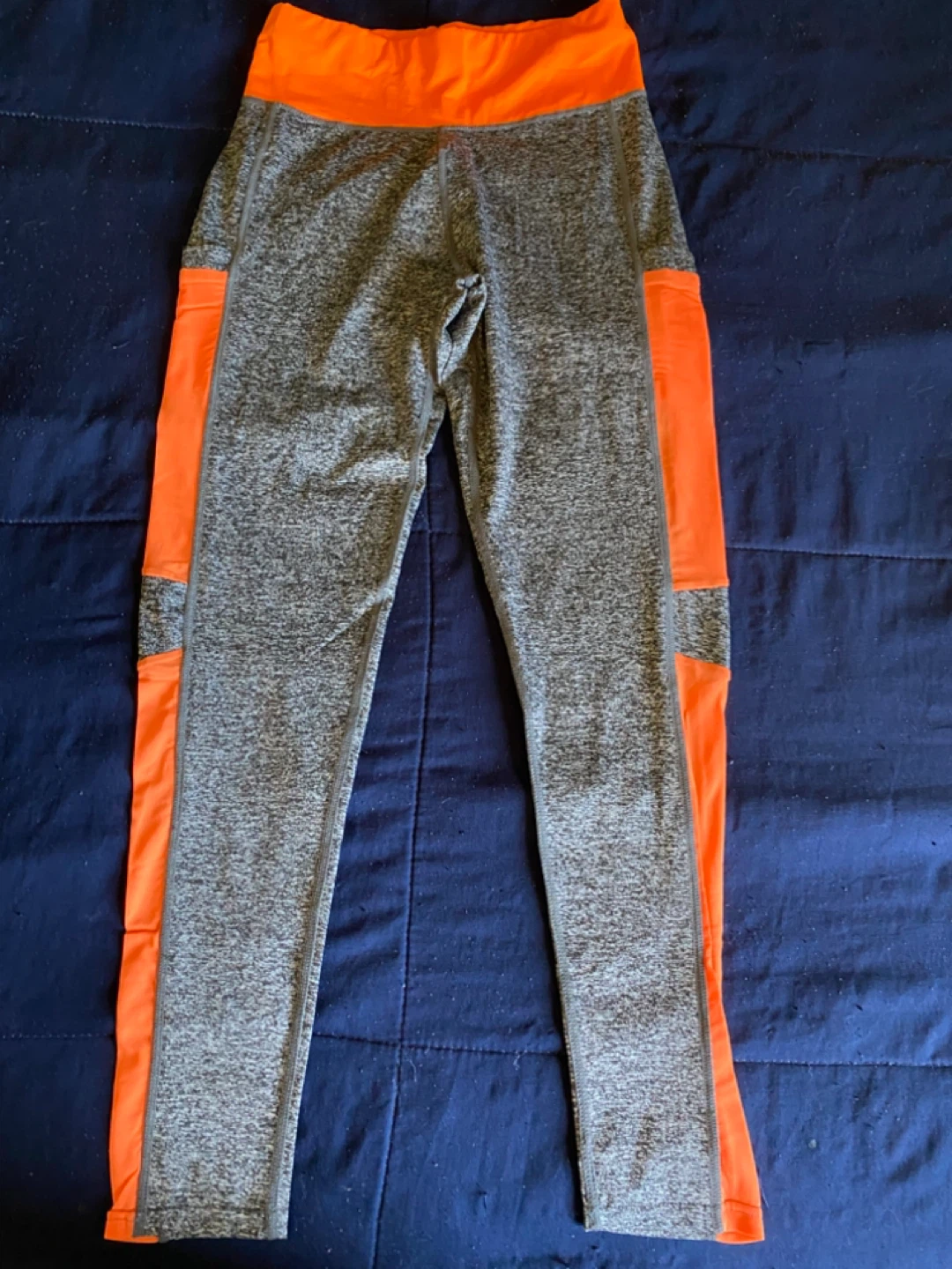 Gray & Colorblock Athletic Leggings - photo 2