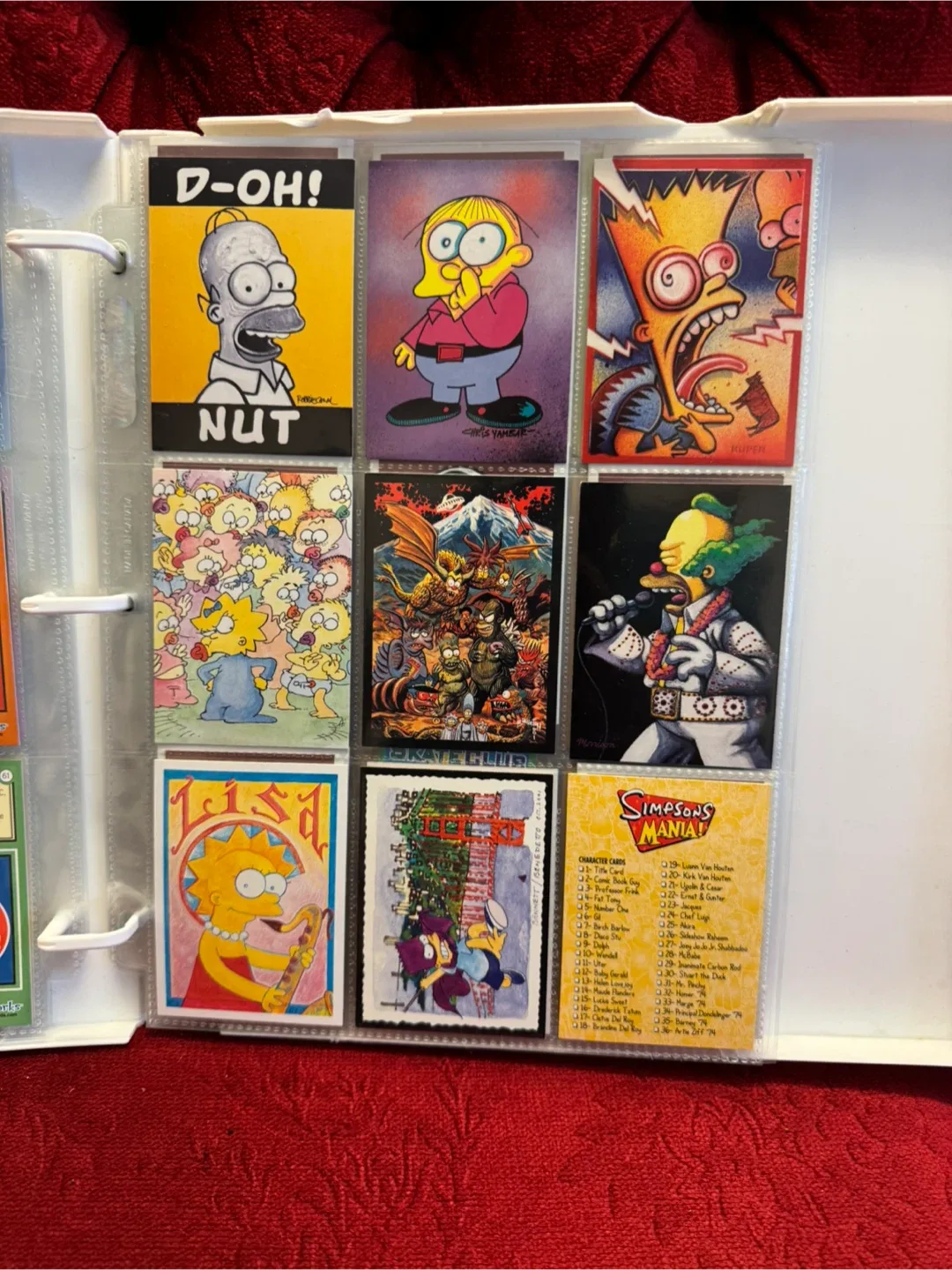 The Simpsons Intwork Trading Cards image indicator(4)