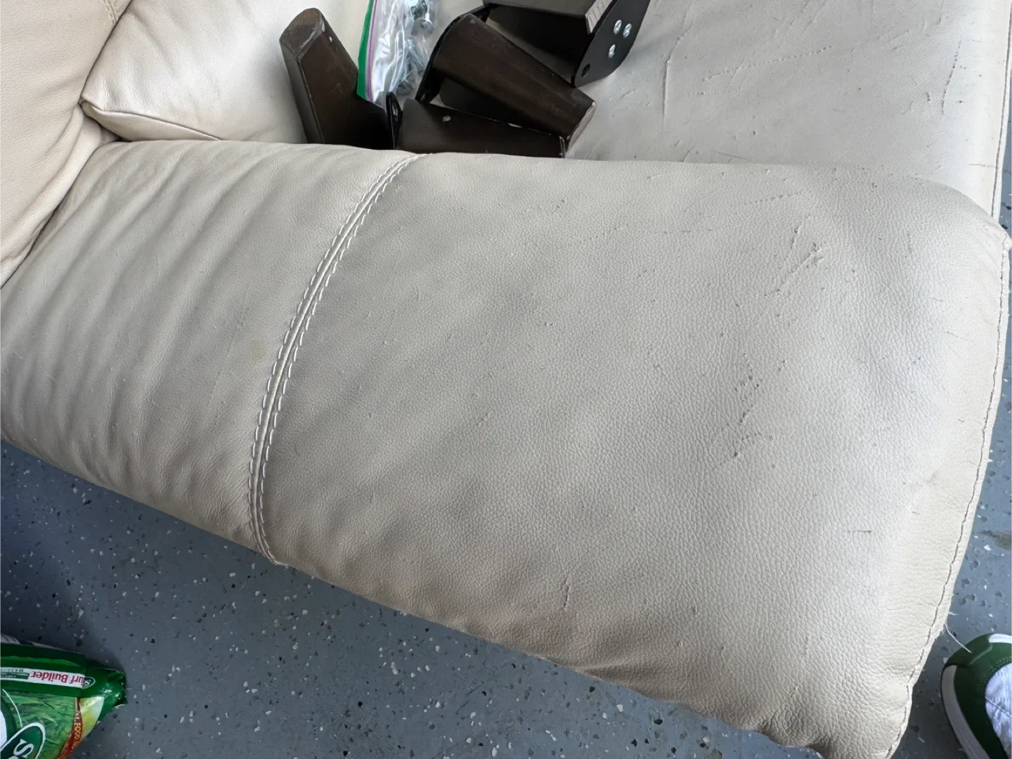 Beige Leather Sofa - Used image indicator(9)