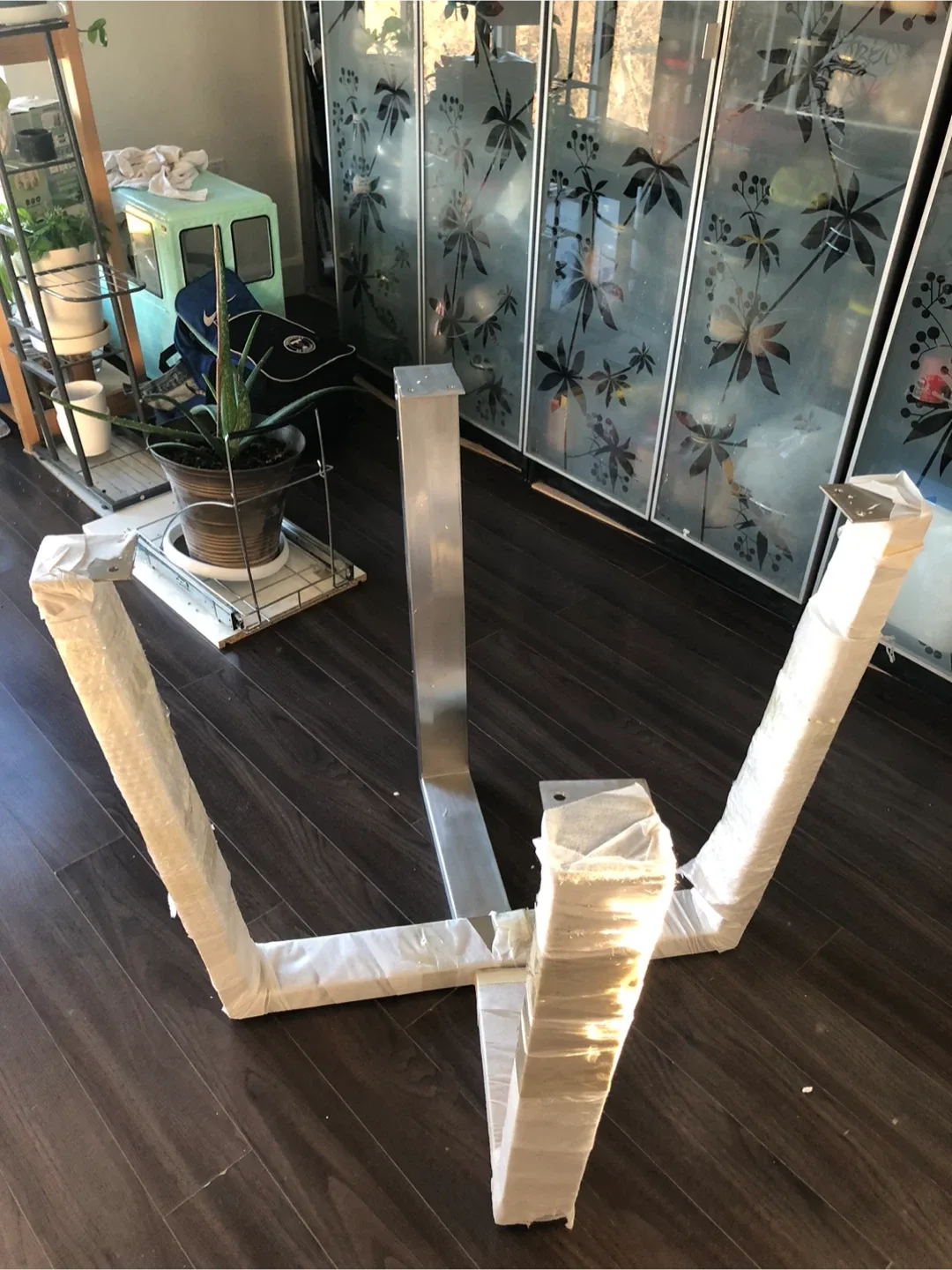 Dining Table Base - Stainless Steel image indicator(3)