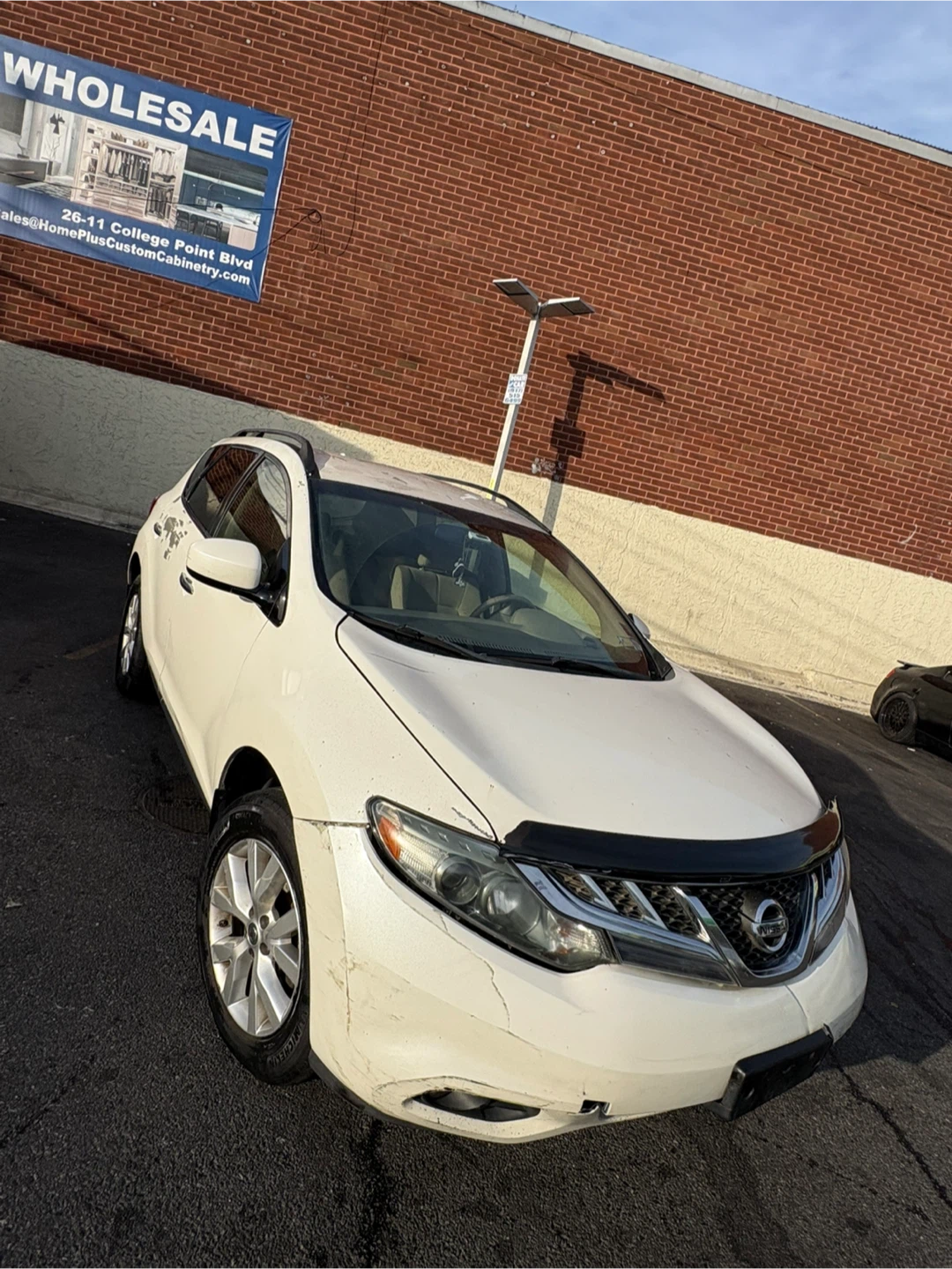 Nissan Murano SUV - White - photo 5