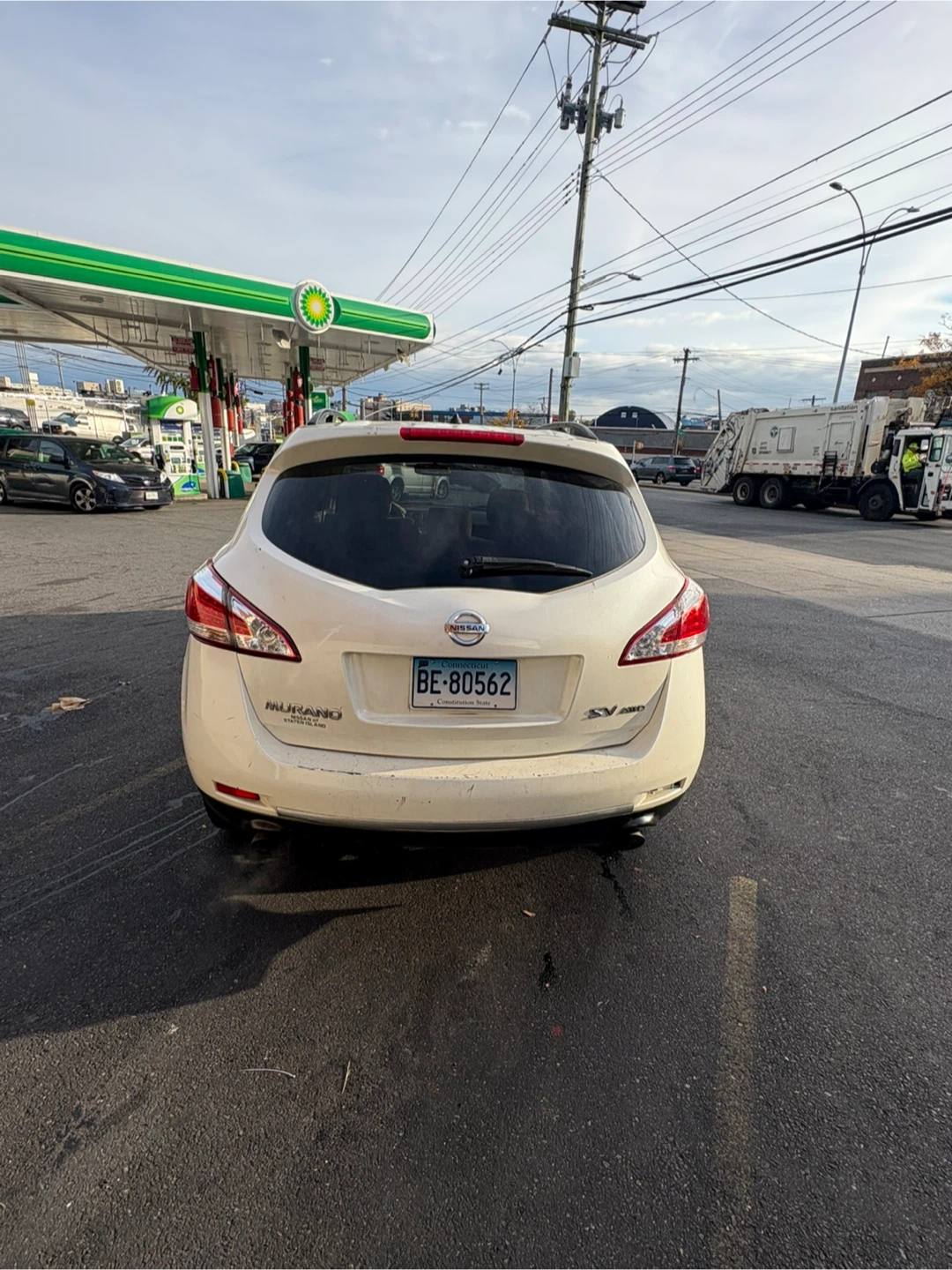 Nissan Murano SUV - White - photo 3