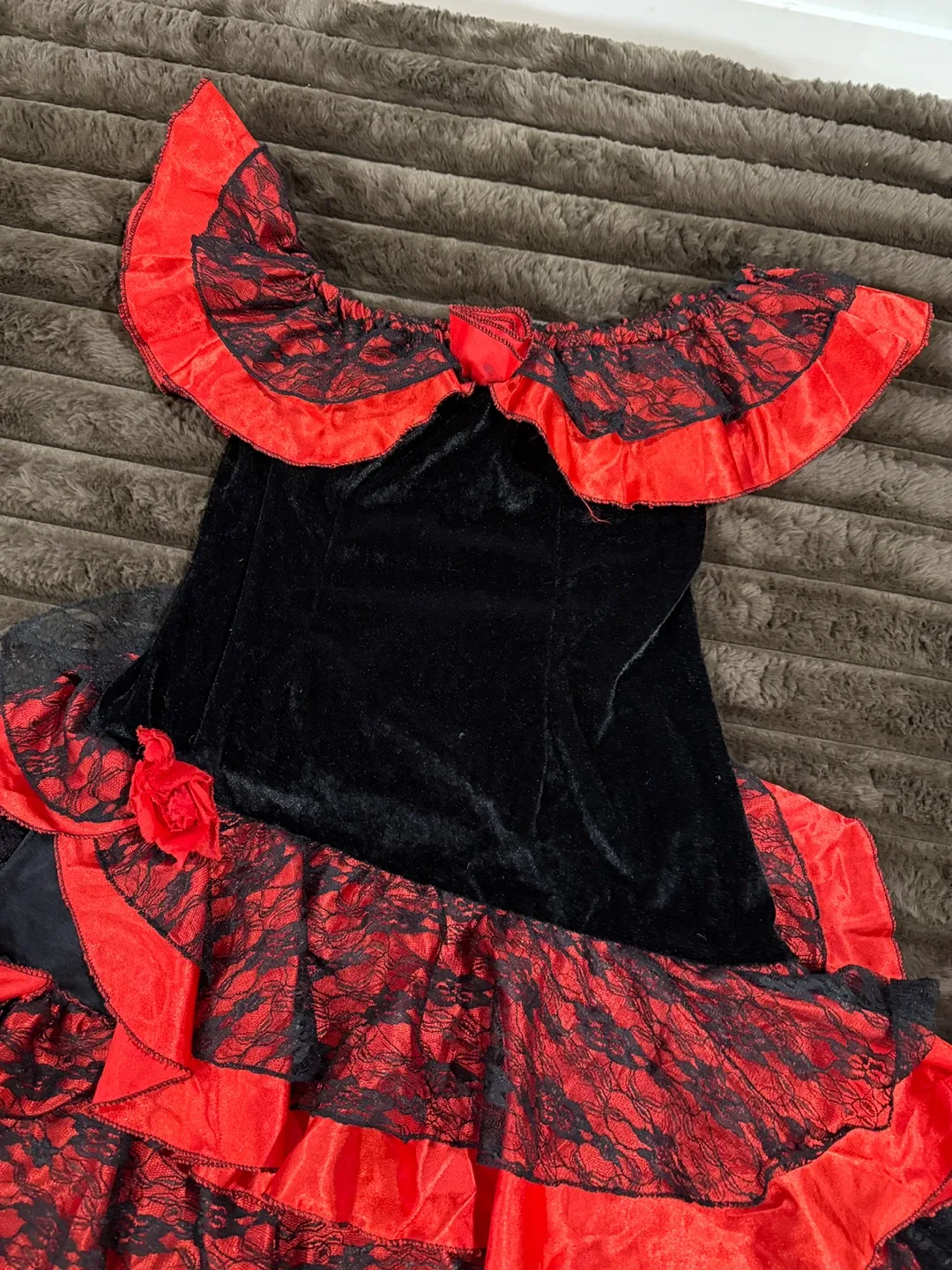 Assorted Halloween Costumes image indicator(4)