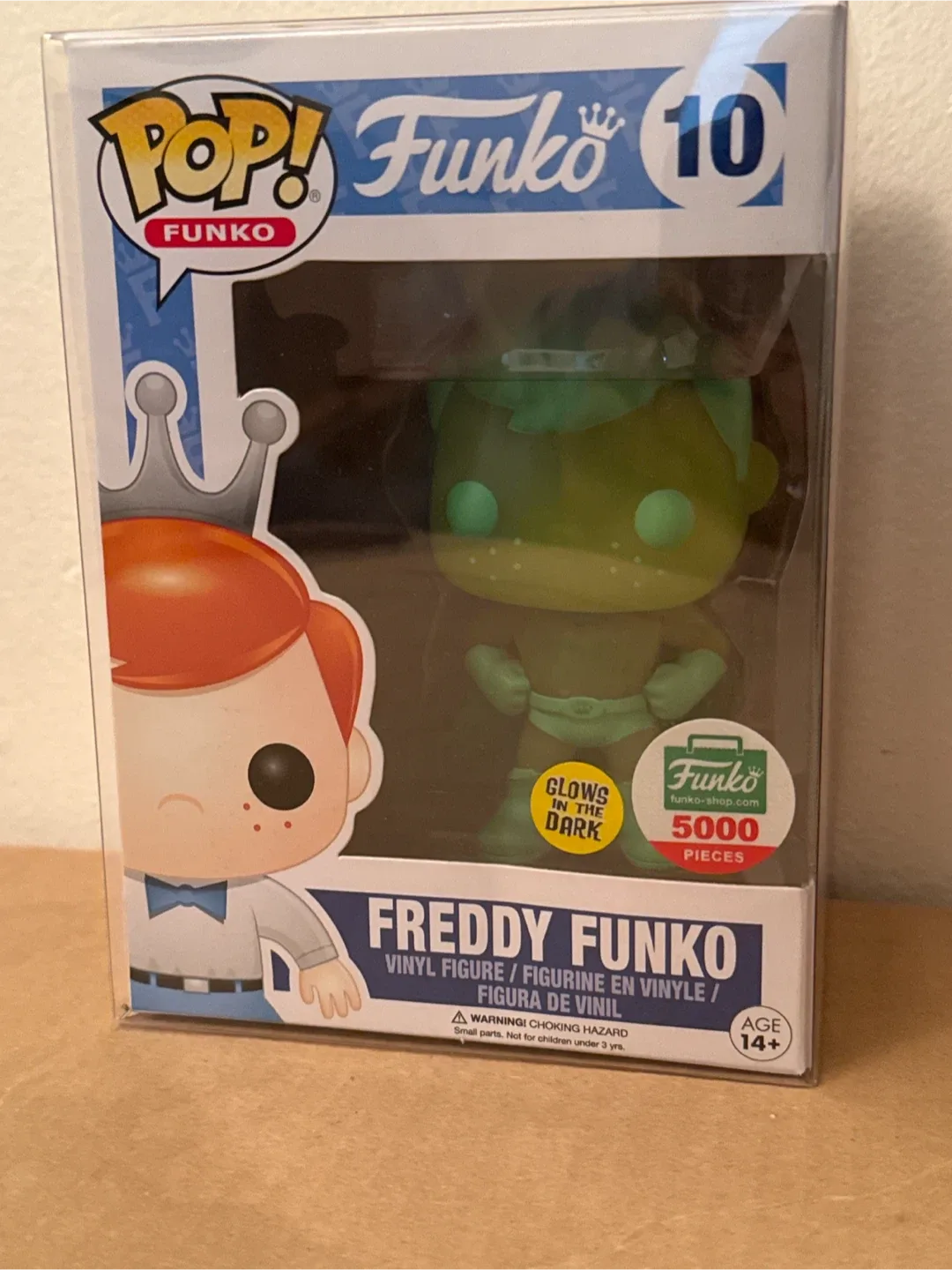 Funko POP! Freddy Funko #10 Super Hero Gamma Green Glow LE 5000 thumbnail