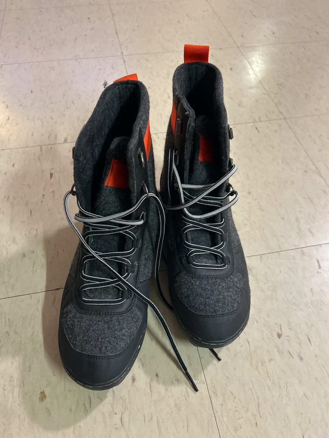 Adidas Winter Boots - Size 9 image indicator(3)