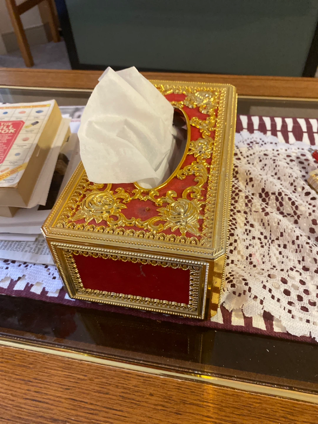 Holder tissue