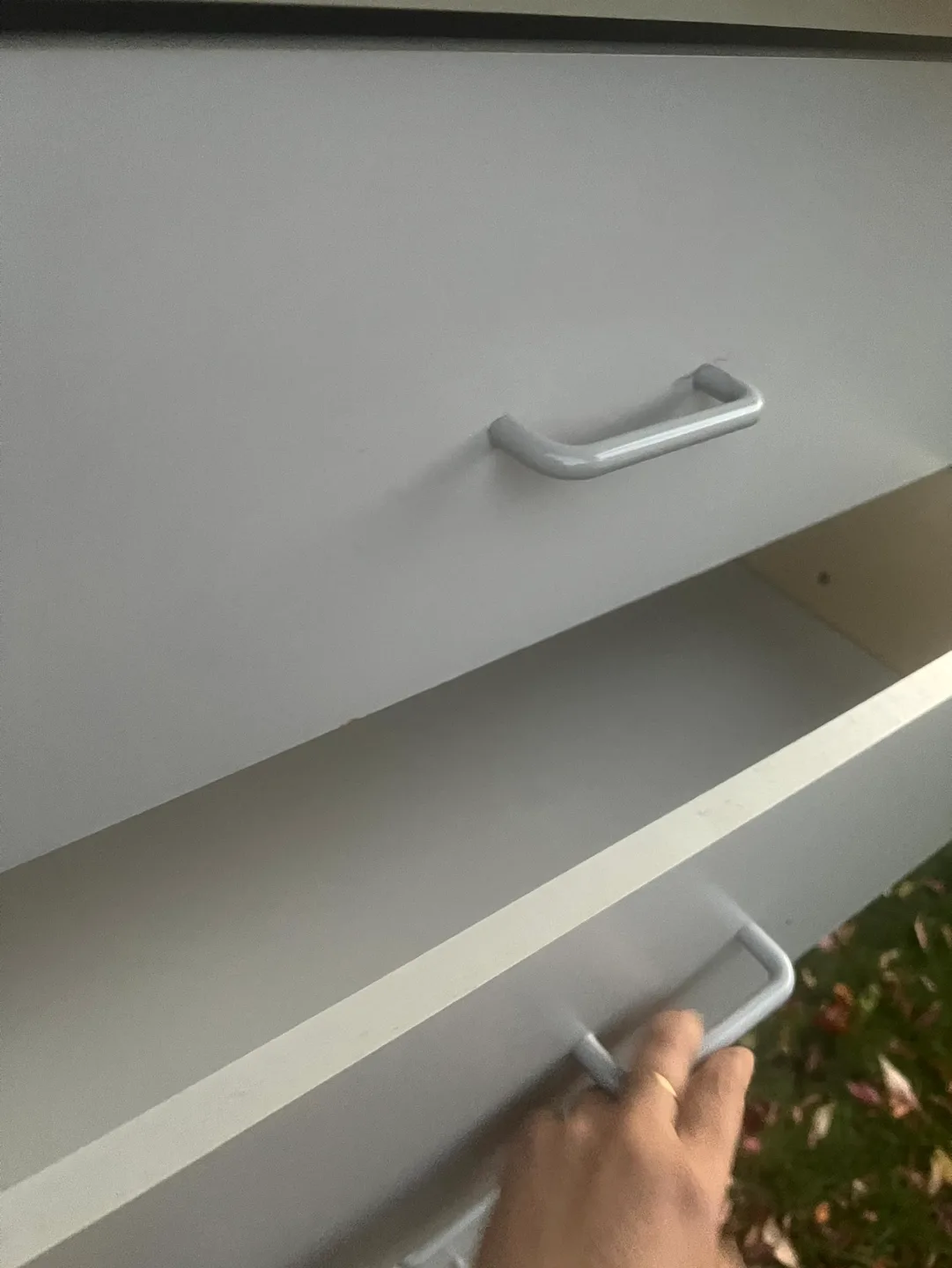 White 6-Drawer Chest image indicator(4)