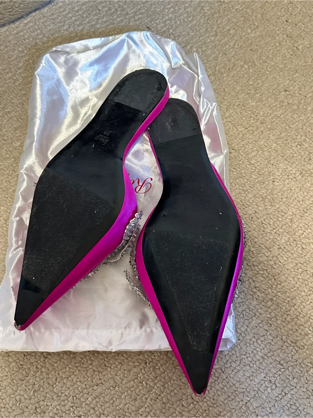 Closet Sell image indicator(7)