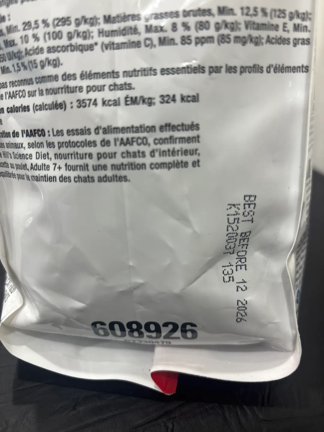 FREE - Hill's Science Diet Indoor Adult 7+ Cat Food 1.58kg image indicator(3)