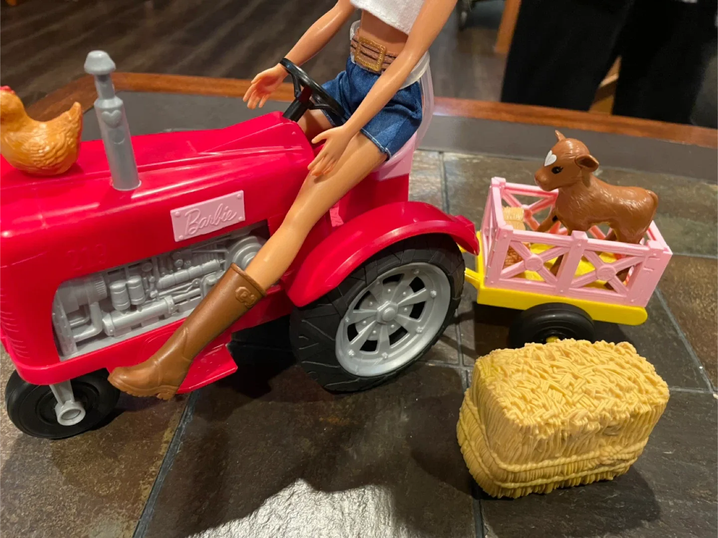 Barbie Tractor with Chicken and Barbie image indicator(4)