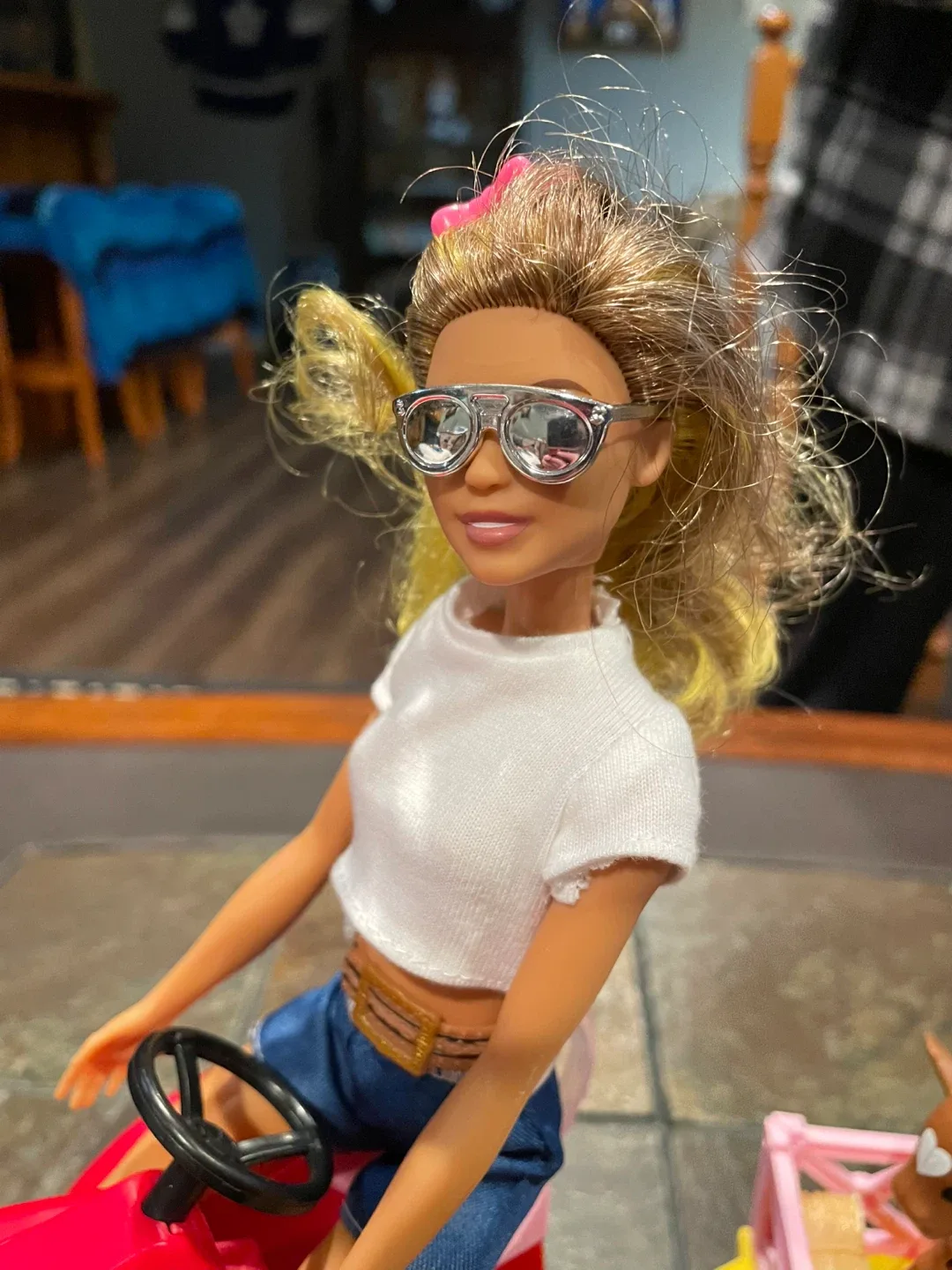 Barbie Tractor with Chicken and Barbie image indicator(3)