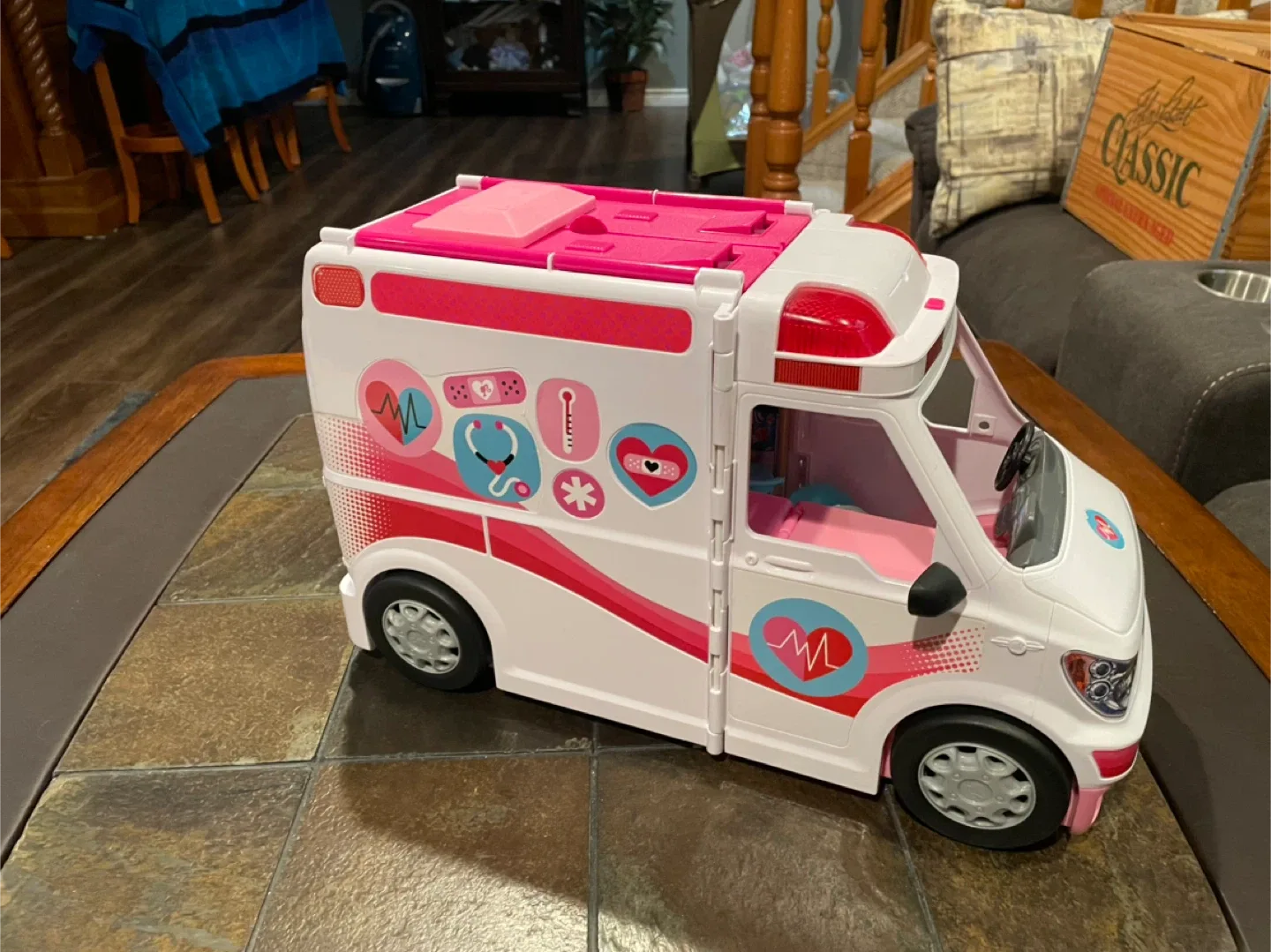 Barbie Care Clinic Ambulance image indicator(3)