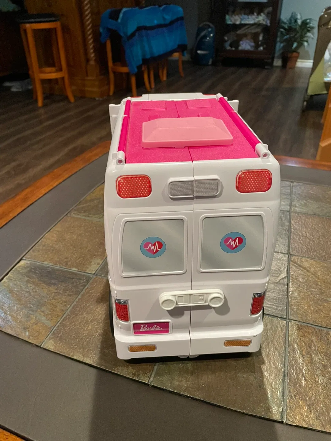 Barbie Care Clinic Ambulance image indicator(4)