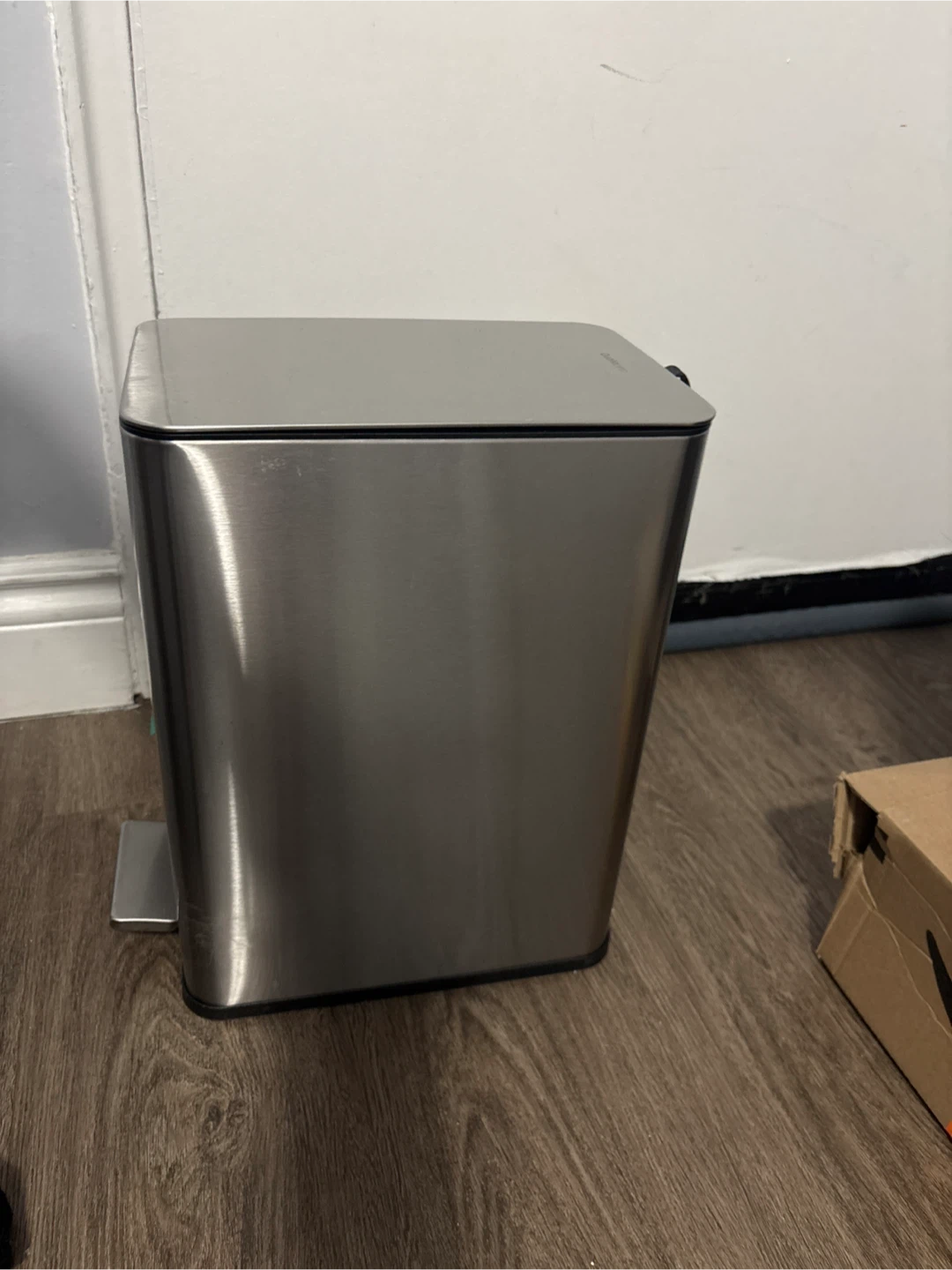 Slightly used Qualiazero Slim Stainless Steel Step Can - 10L - photo 2