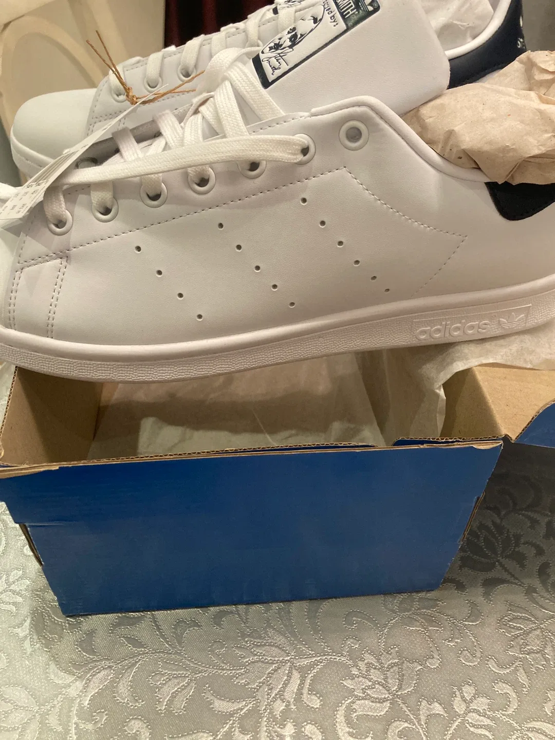 New Adidas Stan Smith White Shoes - US 12 image indicator(2)