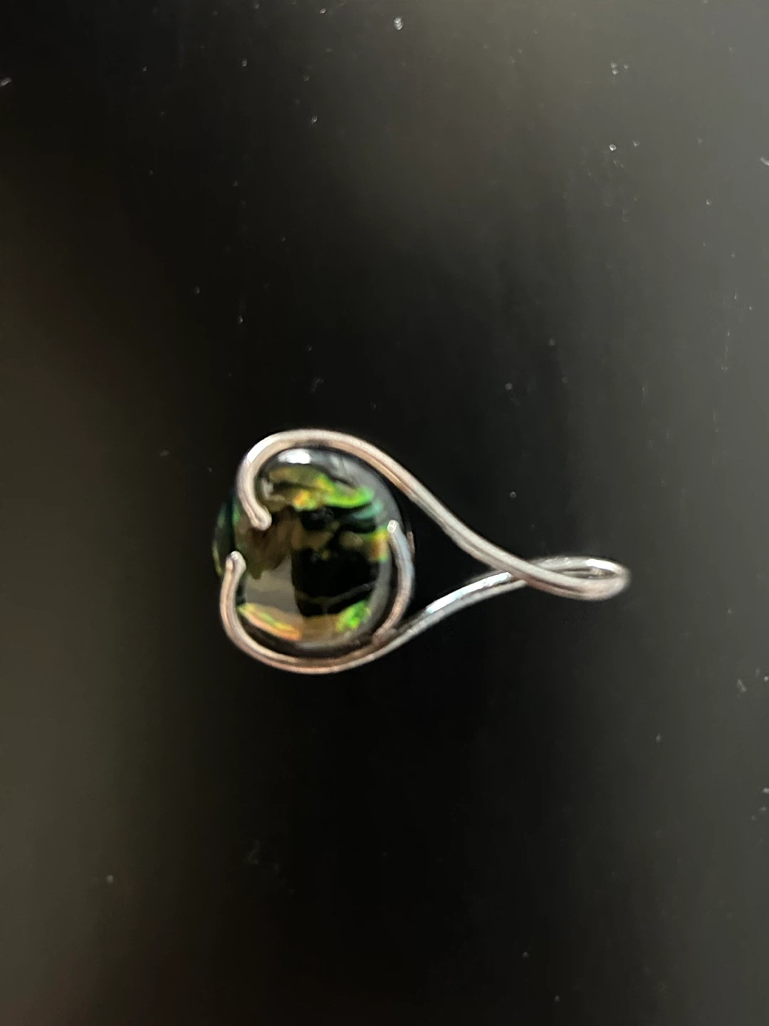 Pendant with Abalone-like Stone
