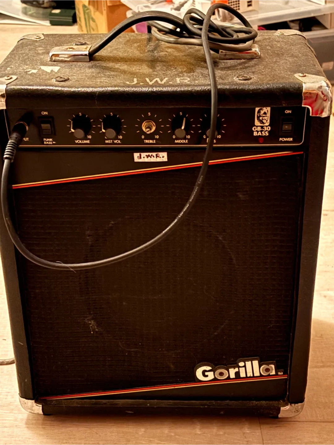 Gorilla GB30 Bass Amplifier & LX1 Electric Guitar image indicator(2)