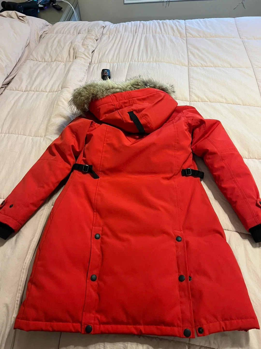 Canada Goose Red Parka image indicator(3)