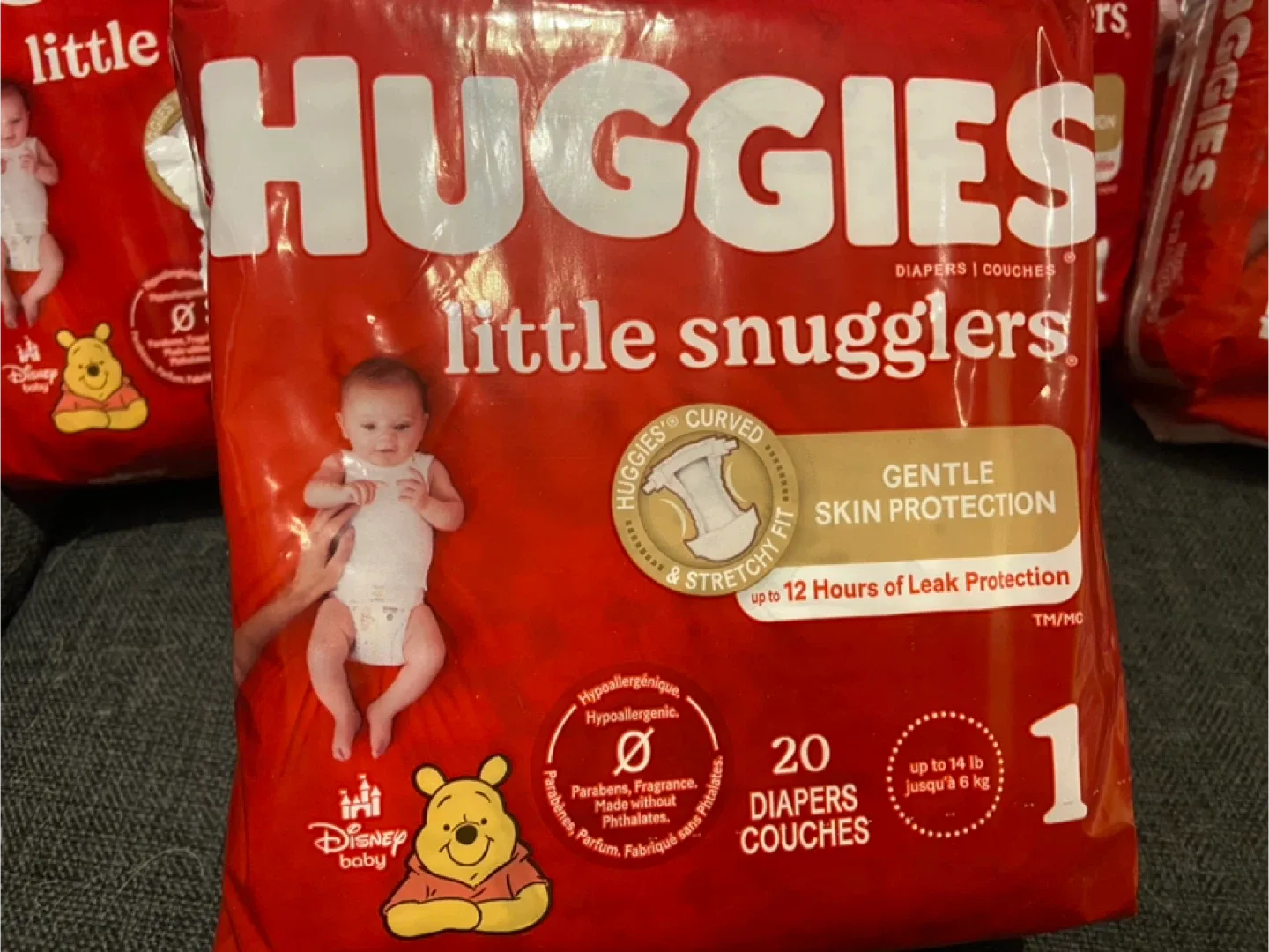 Huggies Little Snugglers Diapers, Size 1, 20 Count image indicator(3)