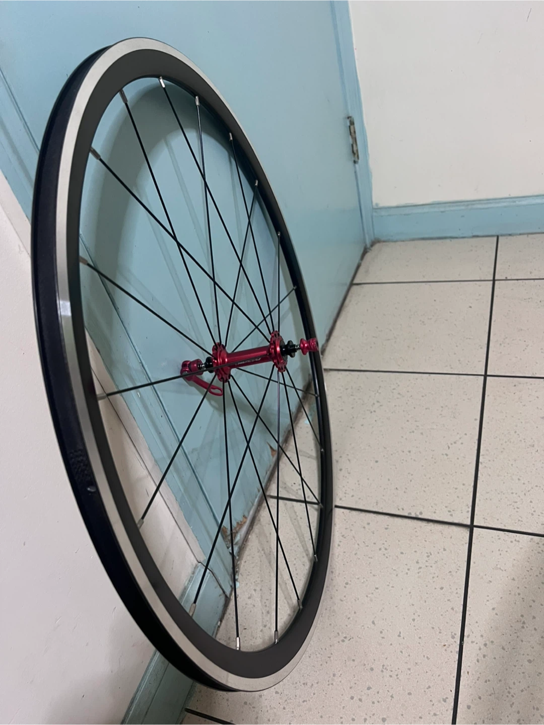 Road Bike Wheelset, Black/Silver - photo 3