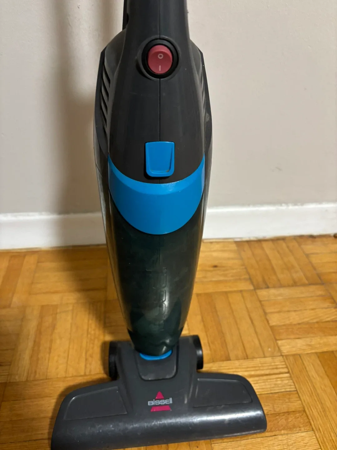 Bissell PowerEdge  Stick Vacuum image indicator(3)