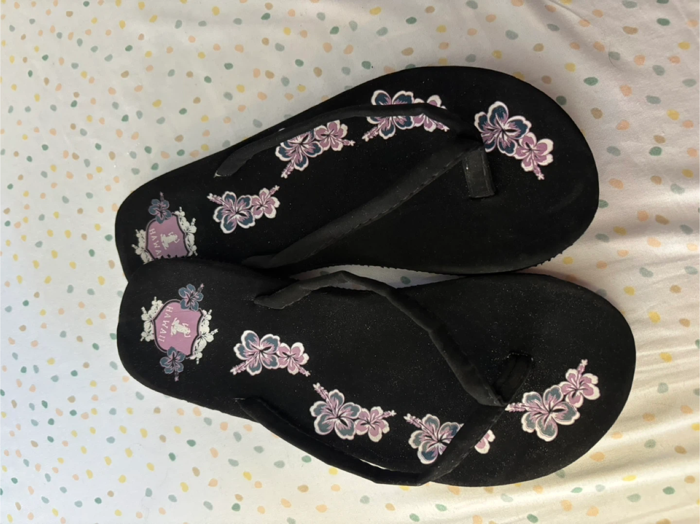 Black Hawaii Floral Flip Flops, Size 6-7 - photo 3