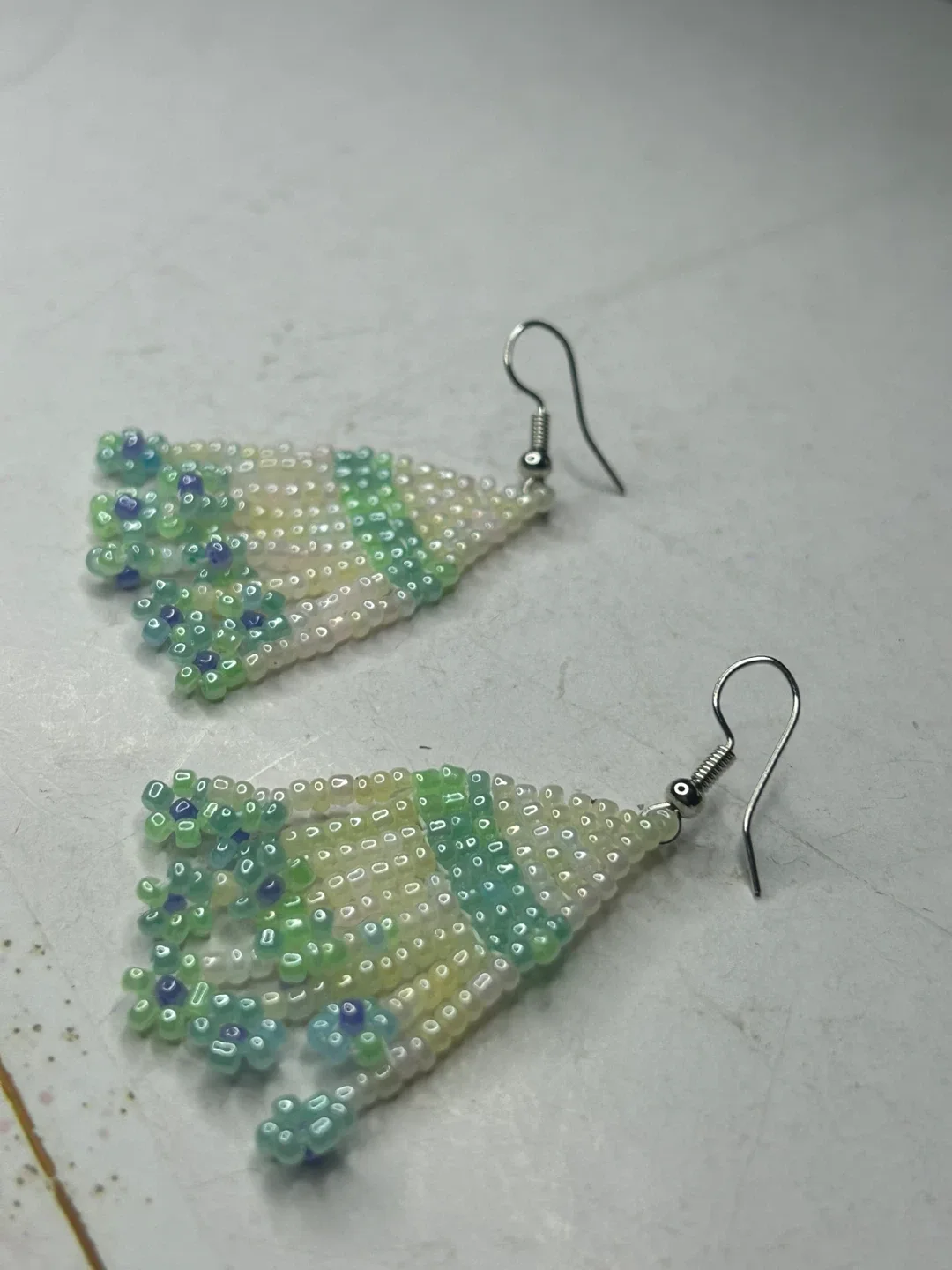 Handmade Beaded Fringe Earrings image indicator(7)