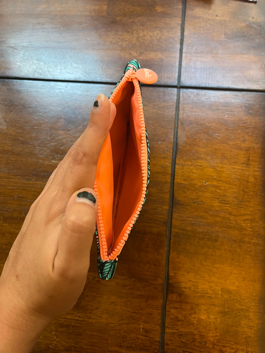 IPSY Pouch w/ leaf print! - photo 3