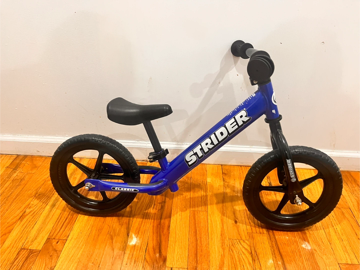 Strider Classic Balance Bike - Blue