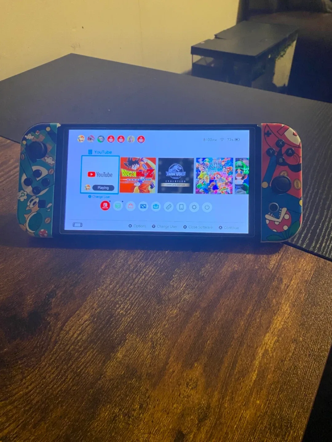 Nintendo Switch Bundle – 256GB & Dock Included! image indicator(6)