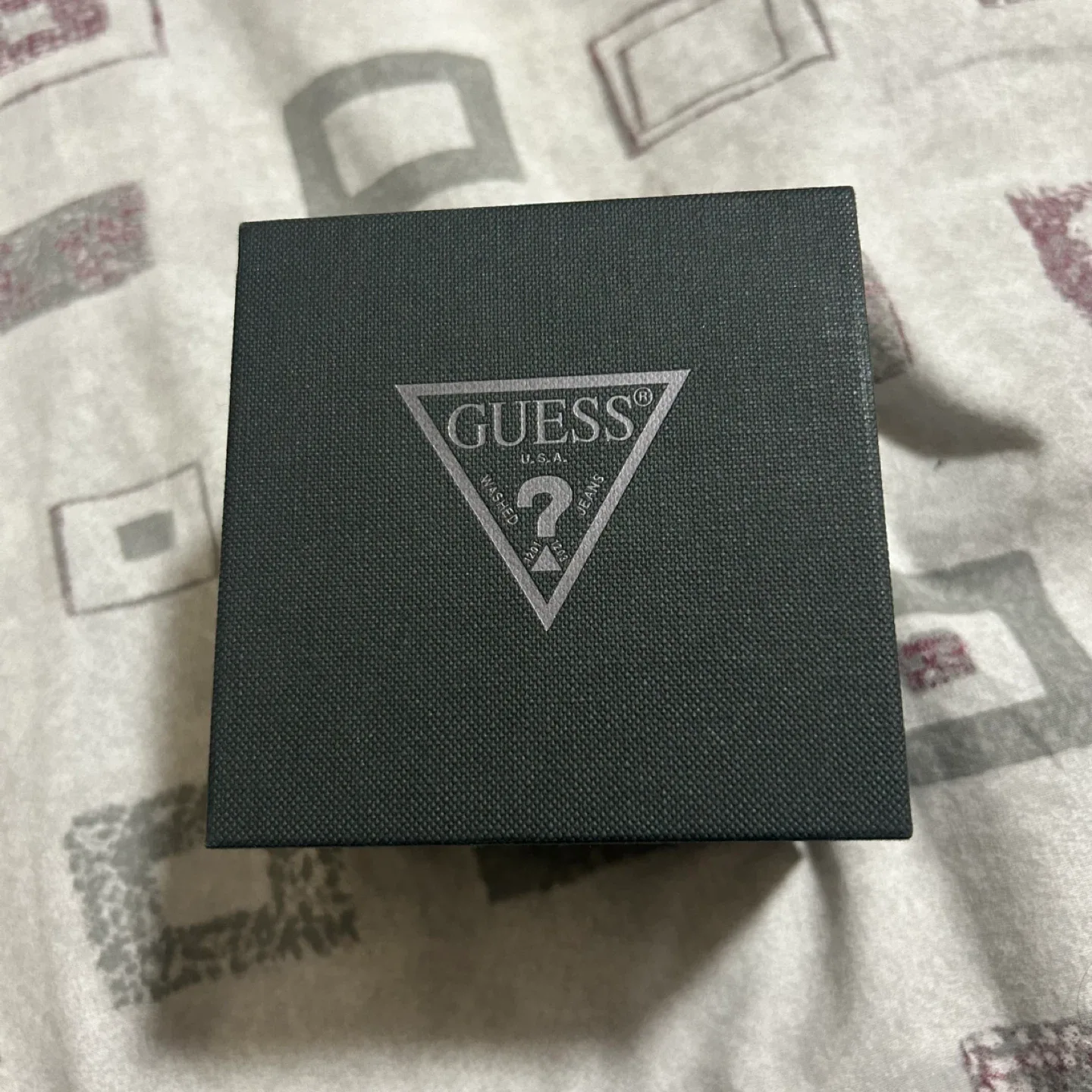 Guess - Gold Tone Multifunction Men’s Watch image indicator(3)