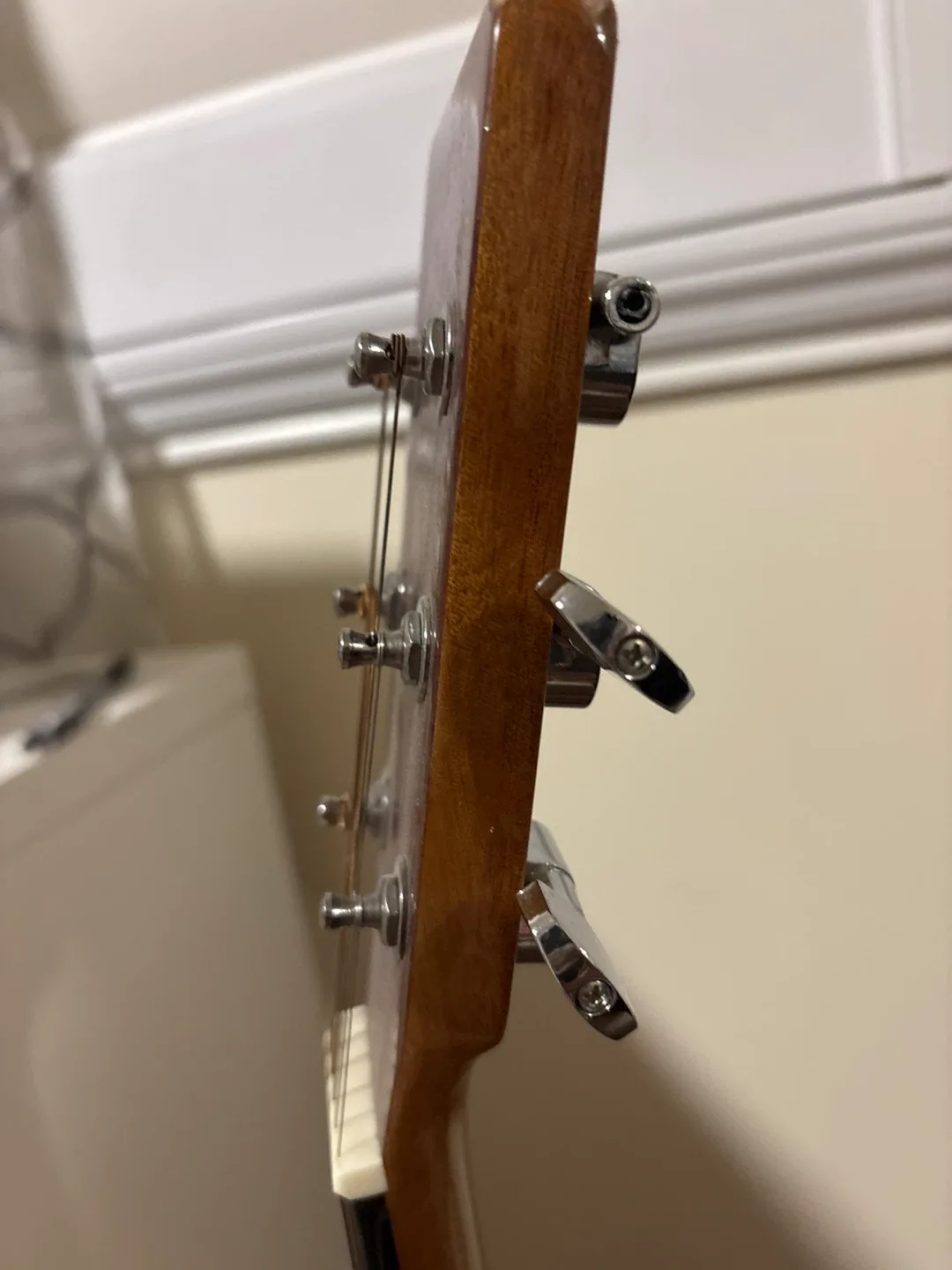 Denver Acoustic Guitar image indicator(3)