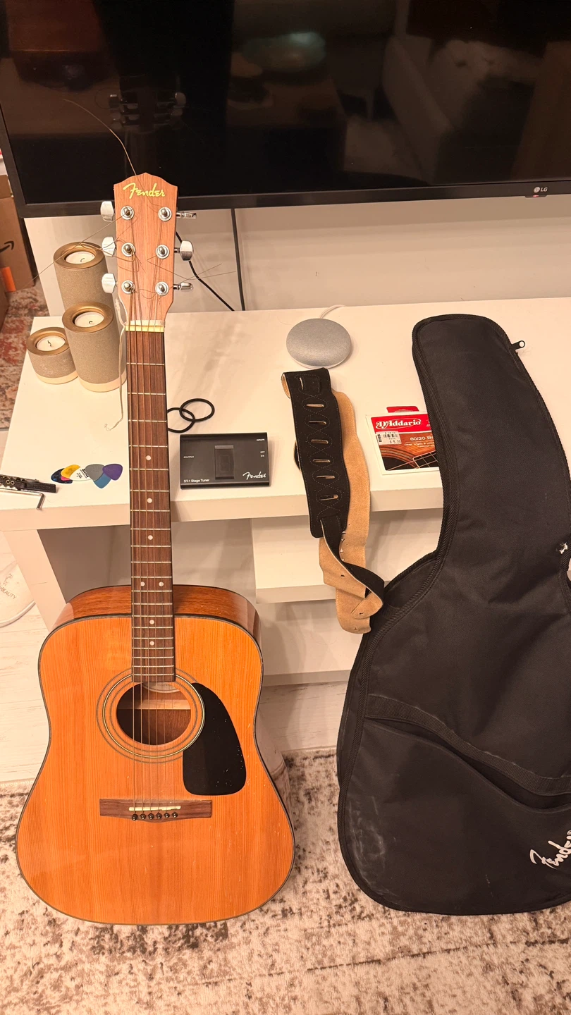 Fender Acoustic Guitar with Case & Accessories