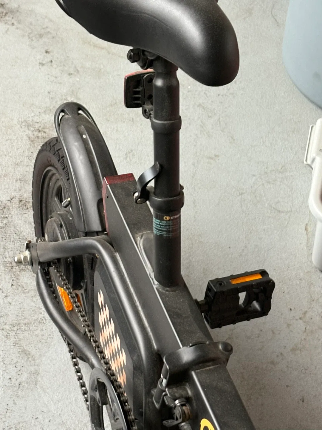 Black E-bike with Phone Holder image indicator(4)