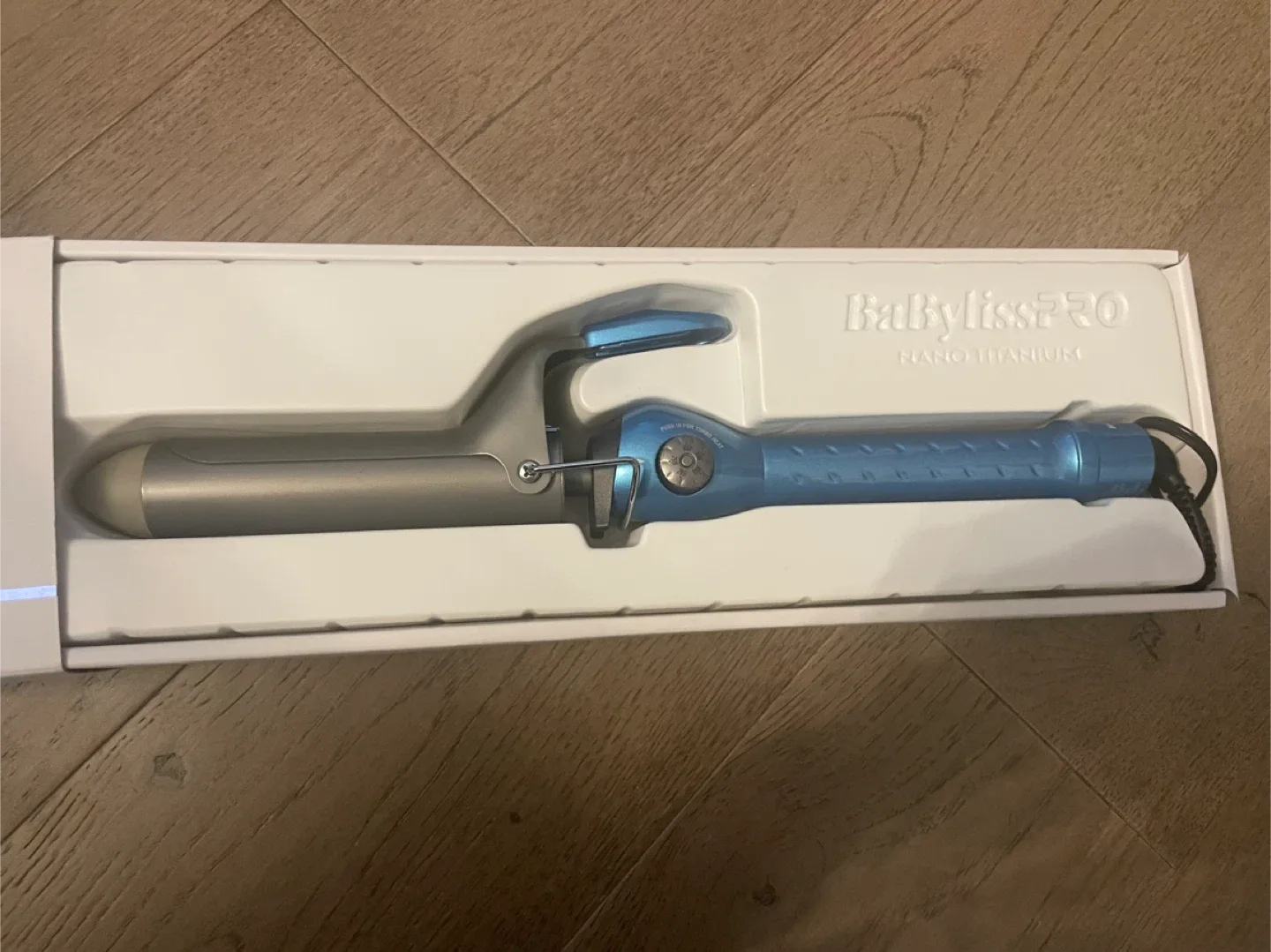 NEW! BabylissPRO Nano Titanium 1 1/4" Curling Iron image indicator(2)