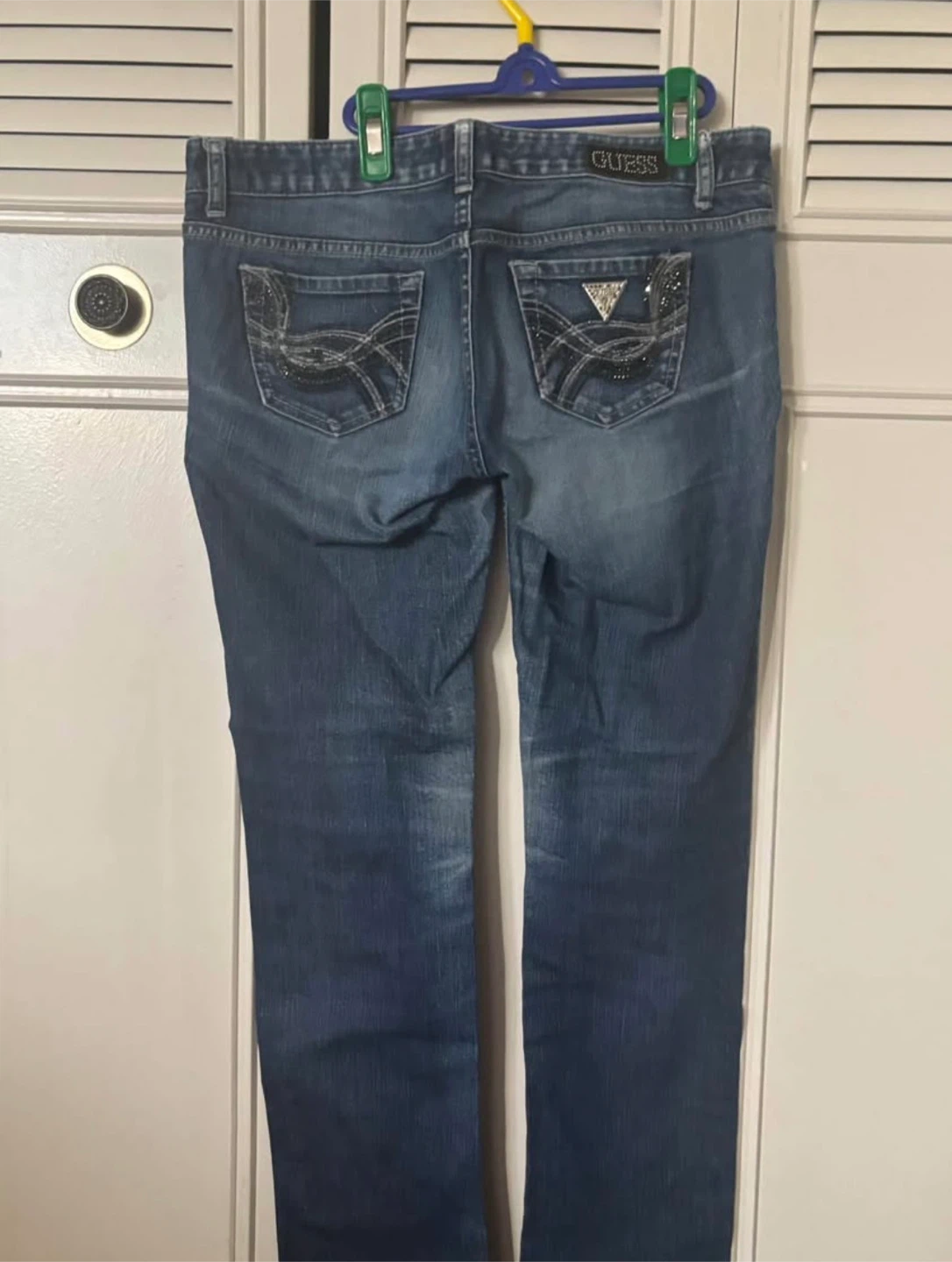 Guess Embellished Pocket Jeans - photo 3
