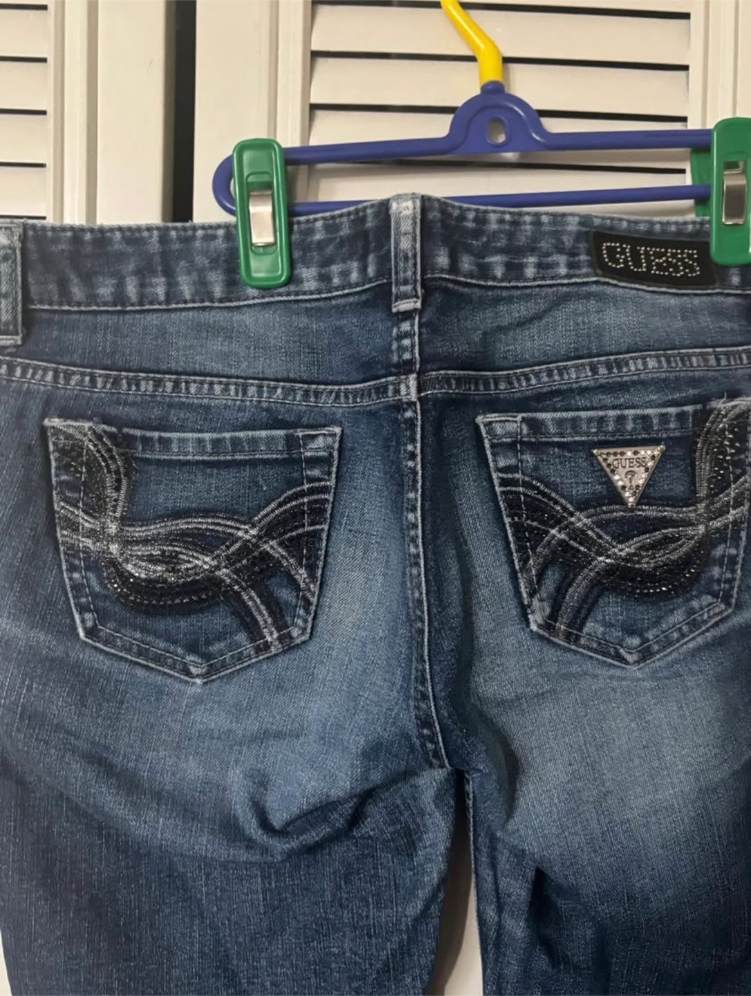 Guess Embellished Pocket Jeans - photo 2