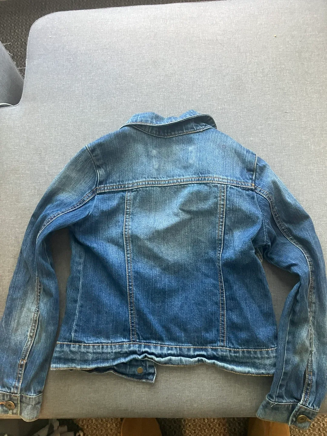 Guess Denim Jacket - Size S (7/8) image indicator(4)
