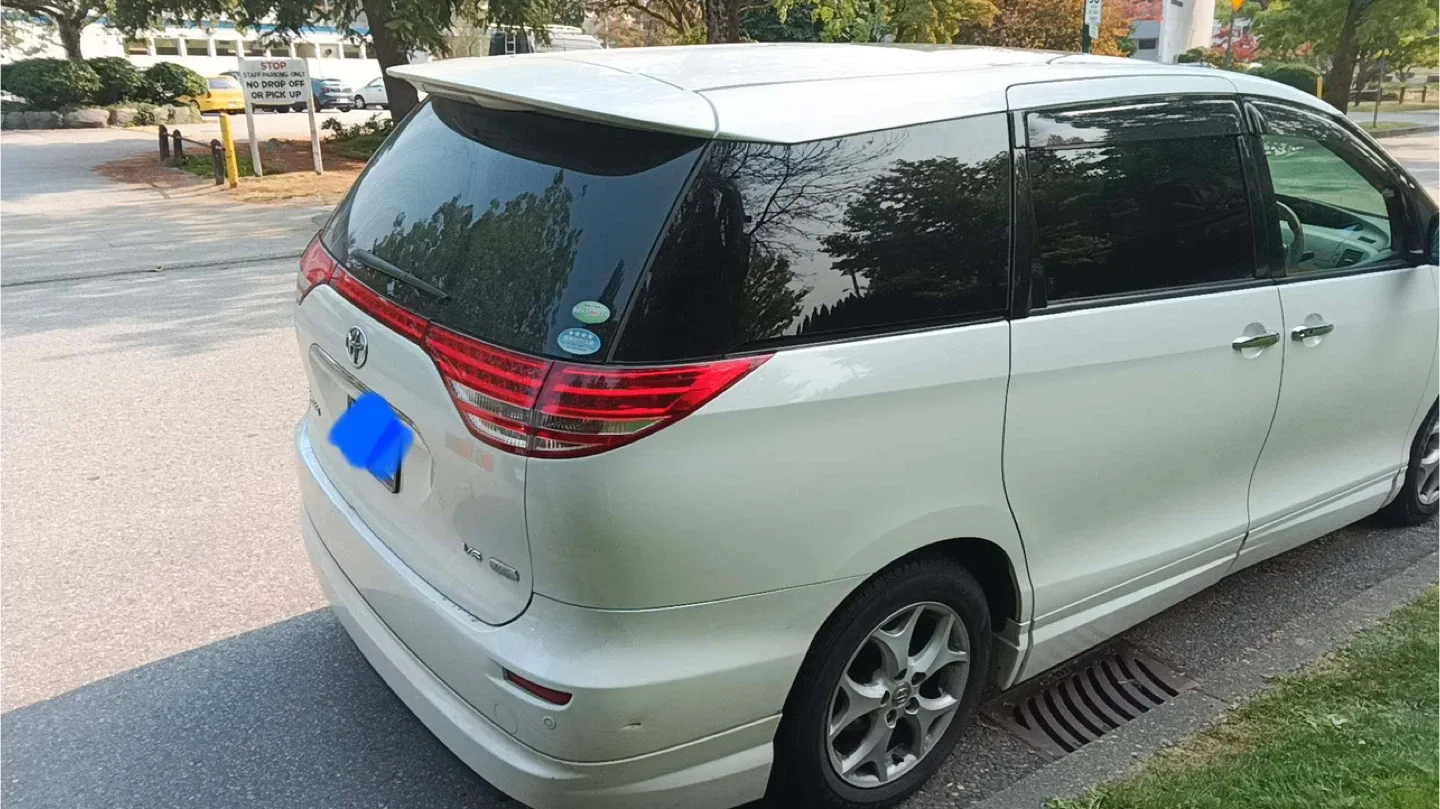 Toyota Estima Minivan image indicator(3)