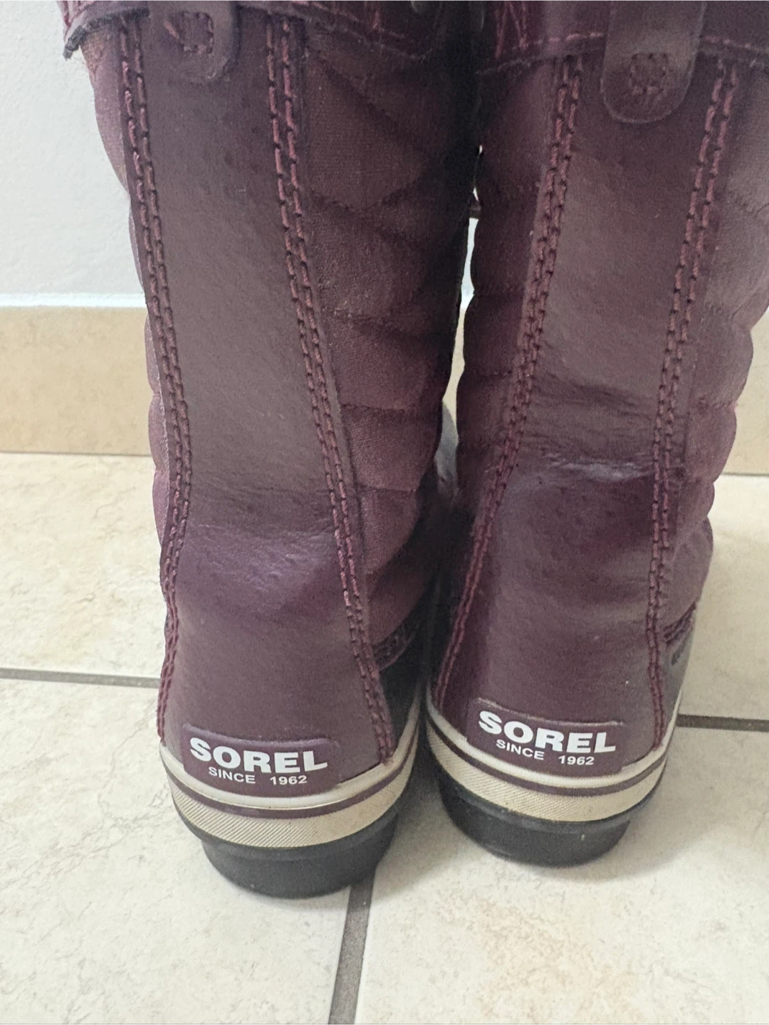 Sorel Winter Boots, Maroon, Size 6 in kids - photo 3