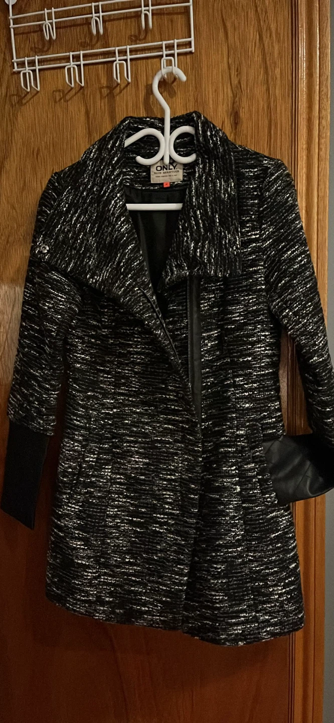 ONLY Blue Behaviour Black & White Tweed Coat - Size M