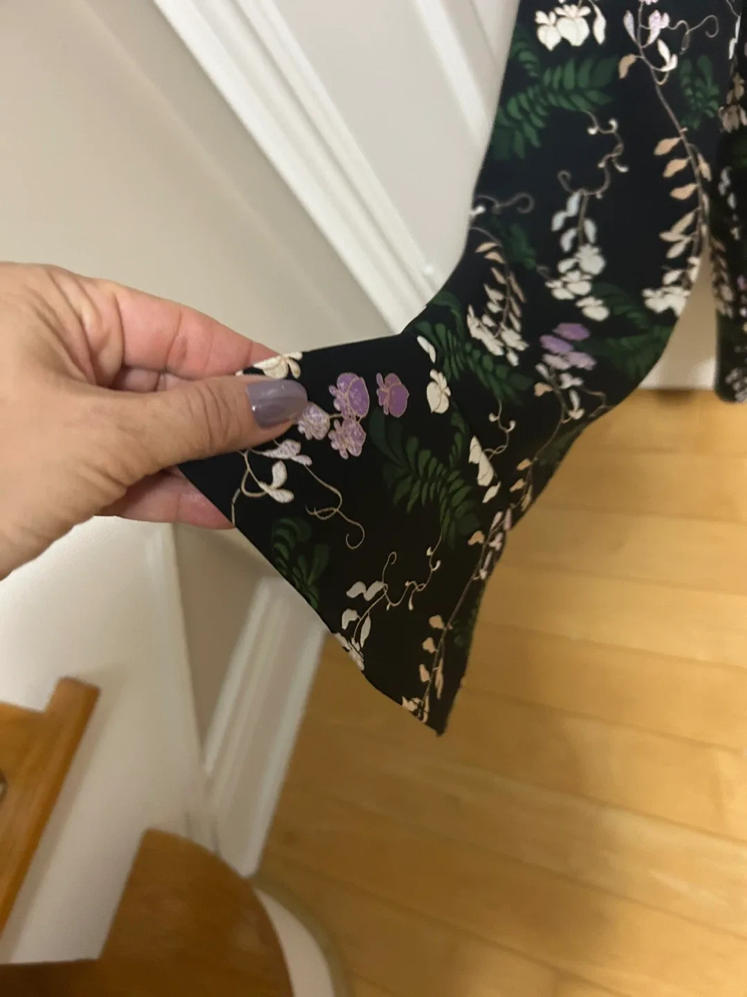 Ann Taylor Floral Print Blouse - Size S image indicator(4)