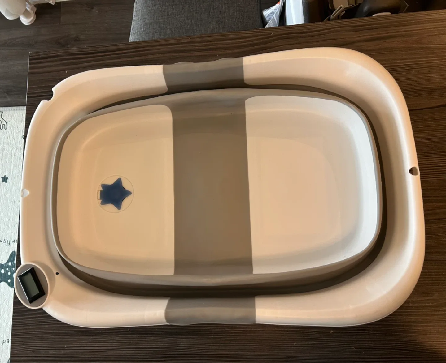 Folding Baby Bathtub - Grows with them image indicator(10)