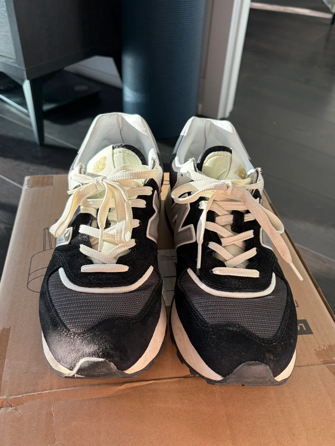 New Balance 574LGG1 - Size 10 US image indicator(2)