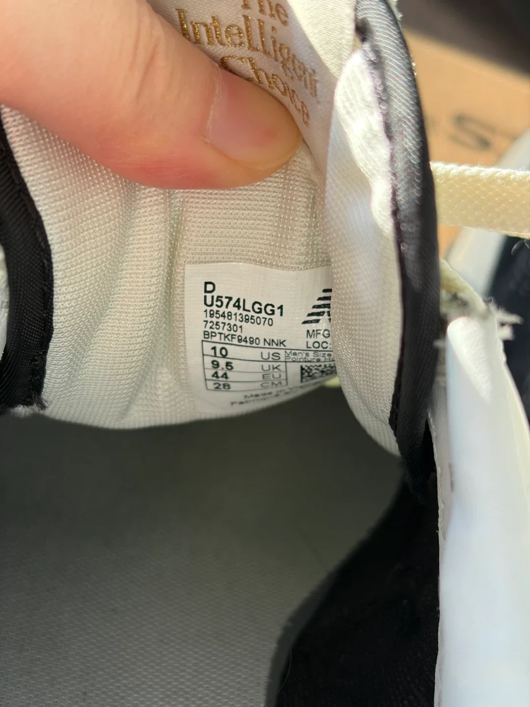 New Balance 574LGG1 - Size 10 US image indicator(5)