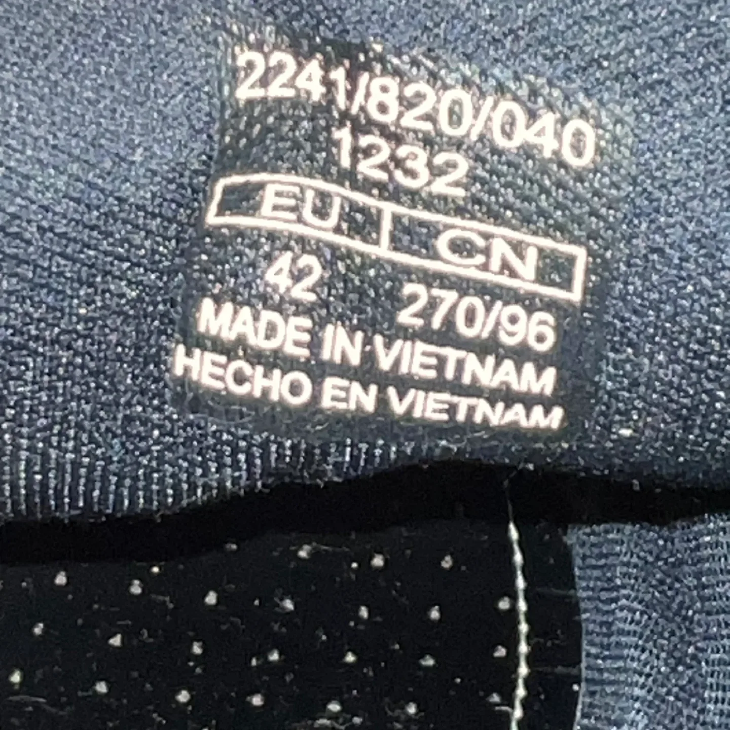 Zara Black Velcro Sneakers - Size 42 image indicator(4)