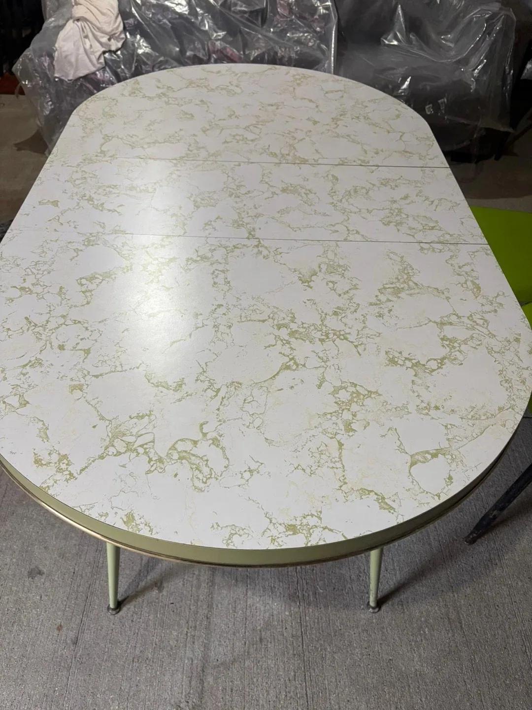 Extendable Dining Table - Vintage Style thumbnail