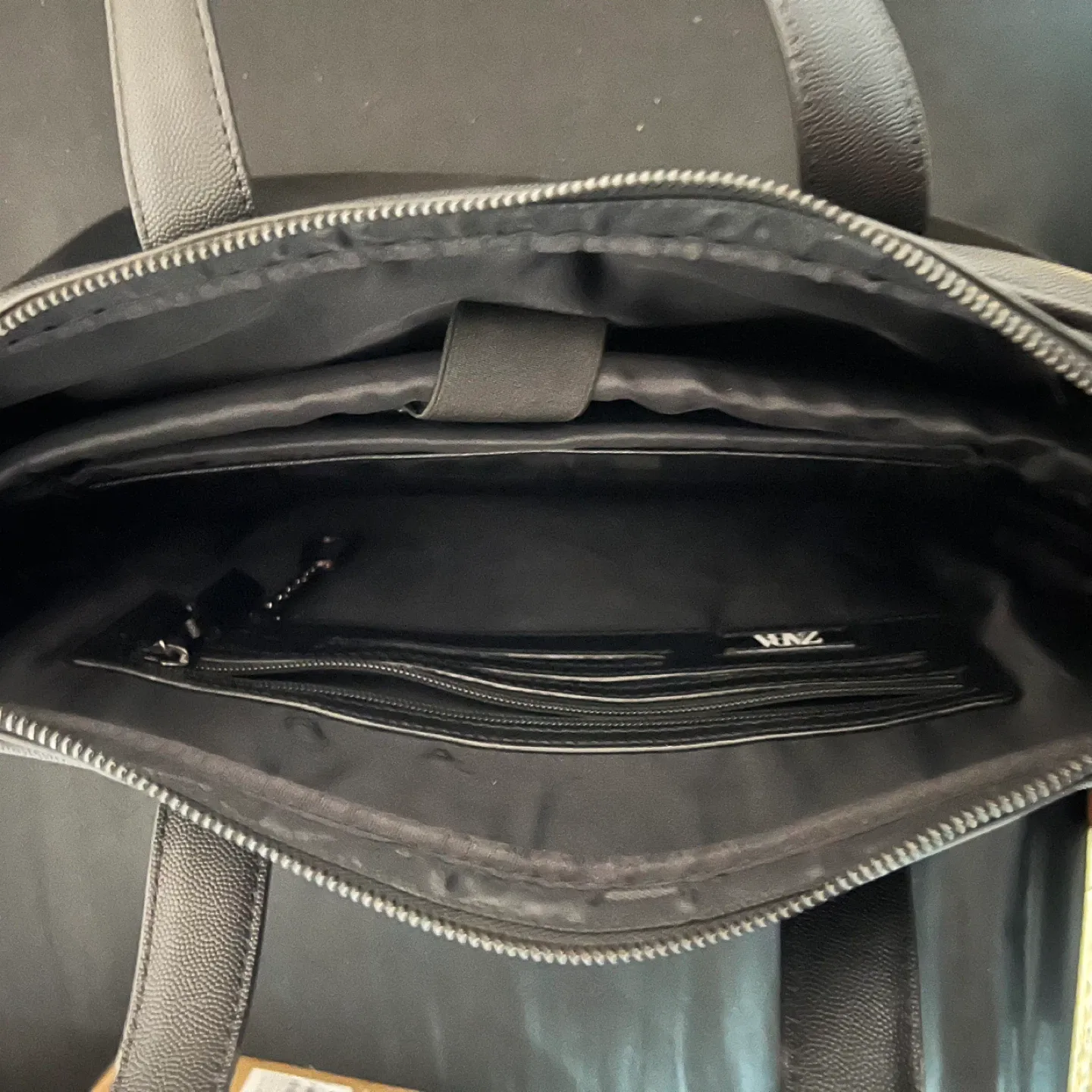 Zara Black Leather Briefcase image indicator(3)